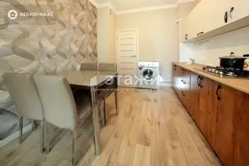 1-комнатная квартира, этаж 1 из 9, 40 м²