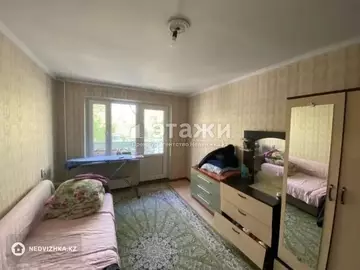 2-комнатная квартира, этаж 3 из 5, 45 м²