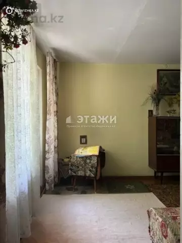 2-комнатная квартира, этаж 2 из 4, 42 м²