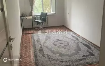 2-комнатная квартира, этаж 3 из 5, 45 м²