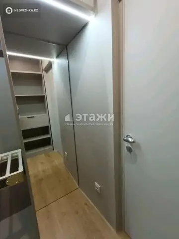 4-комнатная квартира, этаж 9 из 16, 103 м²