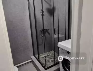 1-комнатная квартира, этаж 12 из 12, 23 м²