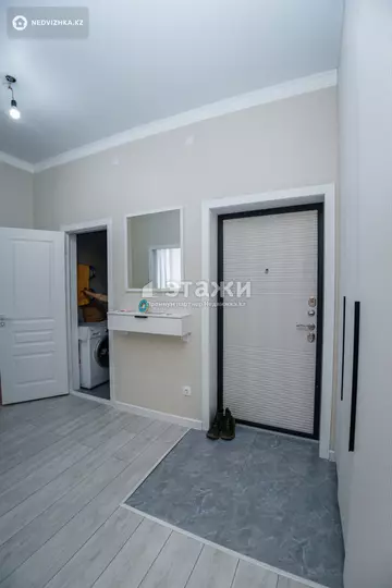 2-комнатная квартира, этаж 8 из 12, 71 м²