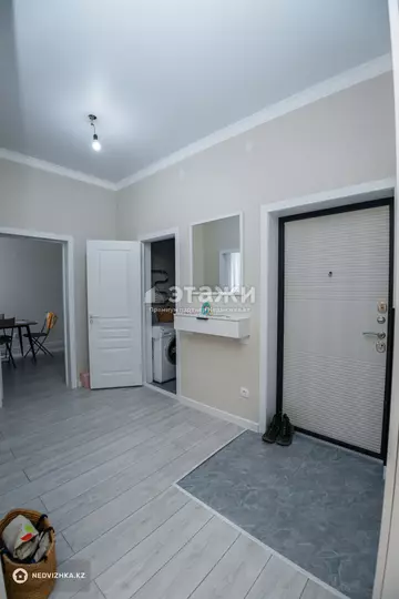 2-комнатная квартира, этаж 8 из 12, 71 м²