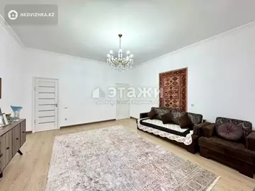 3-комнатная квартира, этаж 3 из 8, 91 м²