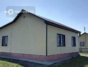 2-комнатный дом, 25 соток, 52 м²