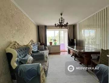 3-комнатная квартира, этаж 4 из 5, 67 м²