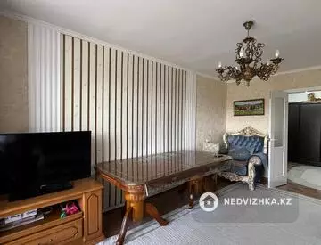 3-комнатная квартира, этаж 4 из 5, 67 м²