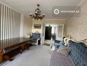 3-комнатная квартира, этаж 4 из 5, 67 м²