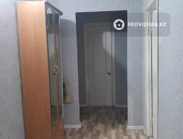 2-комнатная квартира, этаж 4 из 9, 52 м²