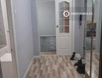 2-комнатная квартира, этаж 4 из 9, 52 м²