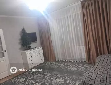 2-комнатная квартира, этаж 4 из 9, 52 м²