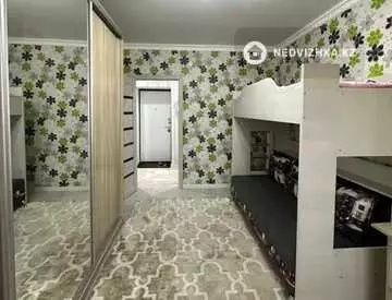 3-комнатная квартира, этаж 1 из 9, 75 м²