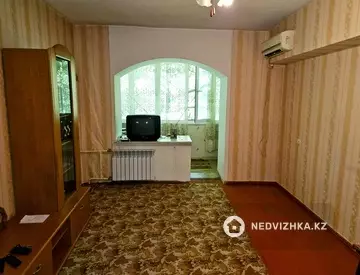 1-комнатная квартира, этаж 3 из 3, 34 м²