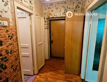 1-комнатная квартира, этаж 3 из 3, 34 м²