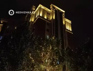 3-комнатная квартира, этаж 4 из 12, 115 м²