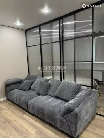 1-комнатная квартира, этаж 10 из 12, 43 м²