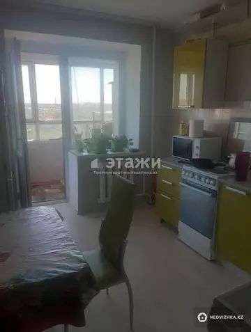 1-комнатная квартира, этаж 9 из 9, 38 м²