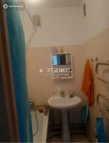 1-комнатная квартира, этаж 9 из 9, 38 м²