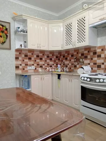 1-комнатная квартира, этаж 3 из 8, 51 м²