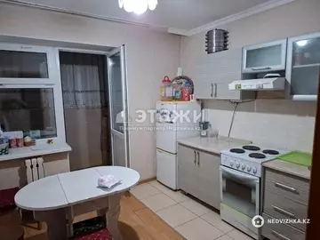 1-комнатная квартира, этаж 4 из 6, 36 м²