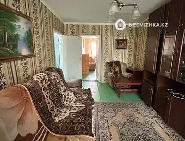 2-комнатная квартира, этаж 3 из 5, 44 м²