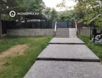 1-комнатная квартира, этаж 1 из 3, 30 м²