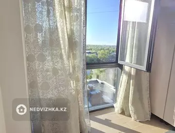 2-комнатная квартира, этаж 8 из 9, 55 м²