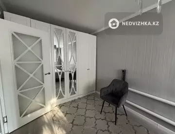 2-комнатная квартира, этаж 2 из 5, 45 м²