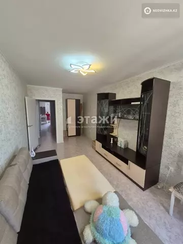 2-комнатная квартира, этаж 3 из 9, 65 м²