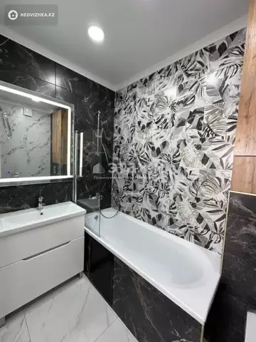56 м², 3-комнатная квартира, этаж 5 из 18, 56 м², изображение - 5