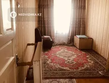 3-комнатная квартира, этаж 5 из 5, 60 м²