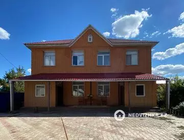 10-комнатный дом, 14 соток, 530 м²