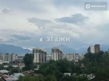 2-комнатная квартира, этаж 4 из 17, 50 м²