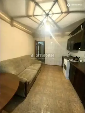 2-комнатная квартира, этаж 2 из 4, 61 м²