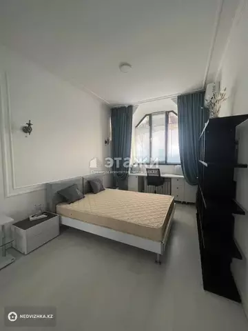 3-комнатная квартира, этаж 11 из 12, 70 м², на длительный срок