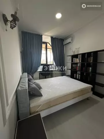 3-комнатная квартира, этаж 11 из 12, 70 м², на длительный срок