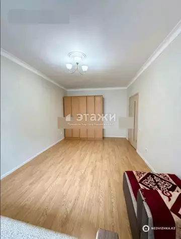 1-комнатная квартира, этаж 1 из 5, 38 м²
