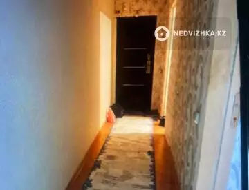 3-комнатная квартира, этаж 4 из 5, 60 м²