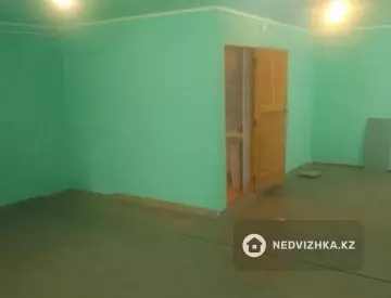 2-комнатная квартира, этаж 1 из 3, 50 м²
