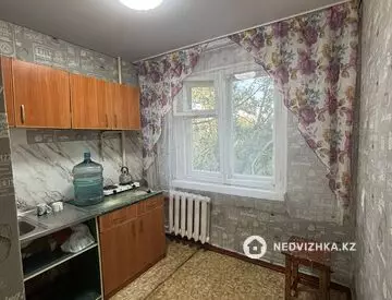 2-комнатная квартира, этаж 4 из 5, 44 м², на длительный срок