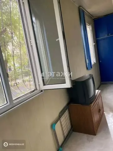 2-комнатная квартира, этаж 2 из 5, 43 м²
