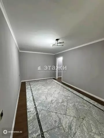 2-комнатная квартира, этаж 3 из 4, 42 м²