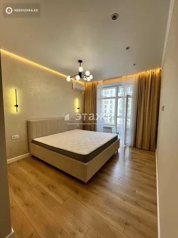 5-комнатная квартира, этаж 4 из 9, 125 м²
