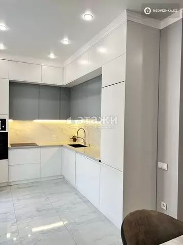 5-комнатная квартира, этаж 4 из 9, 125 м²