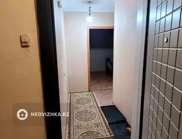 1-комнатная квартира, этаж 4 из 5, 35 м²