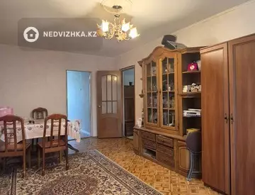 2-комнатная квартира, этаж 4 из 5, 44 м²