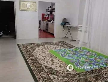 4-комнатная часть дома, 10 соток, 94 м²