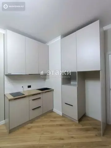 2-комнатная квартира, этаж 17 из 18, 45 м²