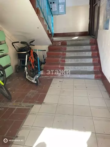 2-комнатная квартира, этаж 2 из 9, 51 м²